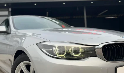 BMW 3 Series  - 2019