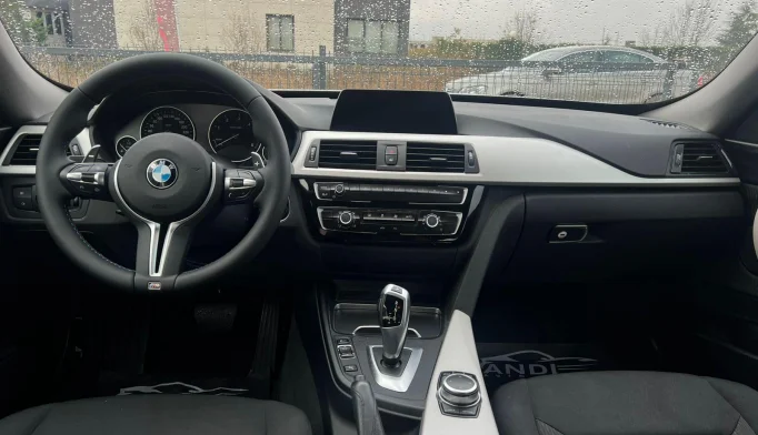 BMW 3 Series  - 2019