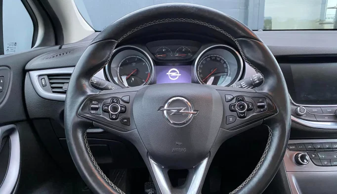 Opel Astra  - 2016