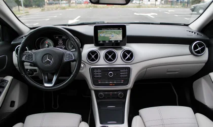 Mercedes-Benz GLA-Class  - 2016