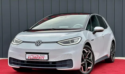 Volkswagen Golf  - 2020