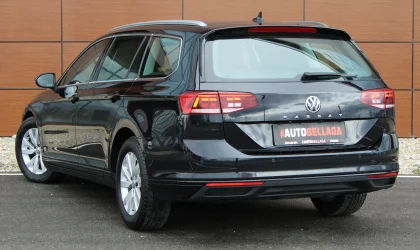 Volkswagen Passat  - 2020