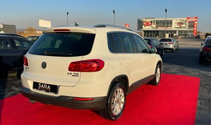 Volkswagen Tiguan  - 2014