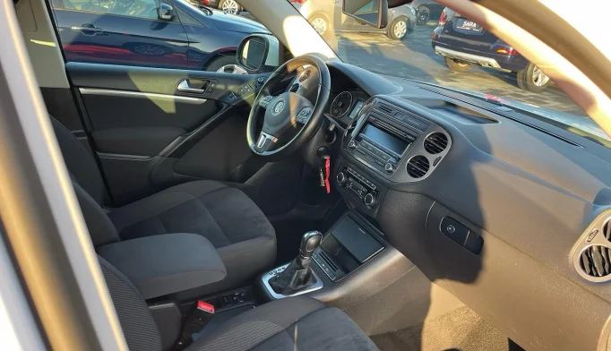 Volkswagen Tiguan  - 2014