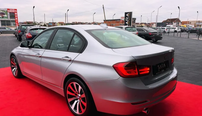 BMW 3 Series  - 2014