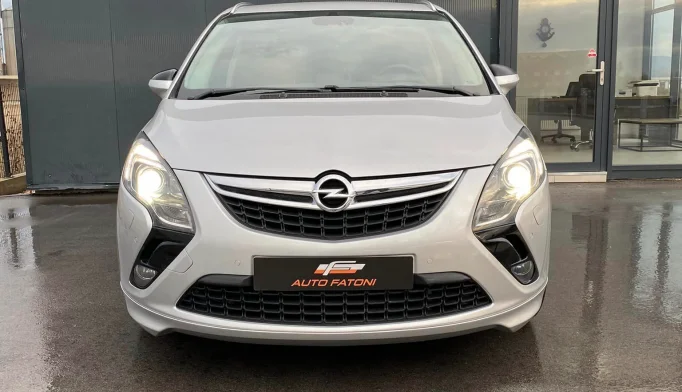 Opel Zafira  - 2014