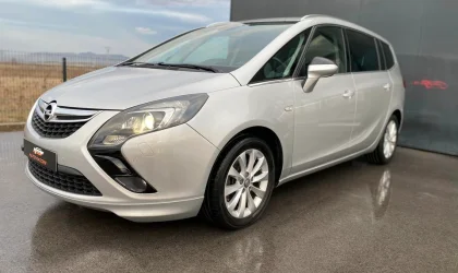 Opel Zafira  - 2014