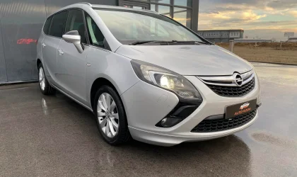 Opel Zafira  - 2014