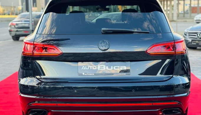 Volkswagen Touareg  - 2018