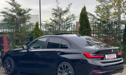 BMW 3 Series  - 2019