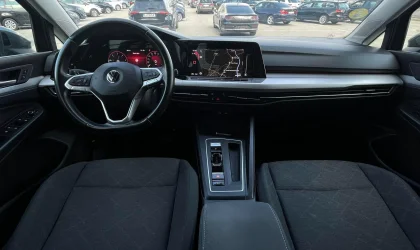 Volkswagen Golf 8  - 2020