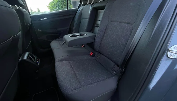 Volkswagen Golf 8  - 2020