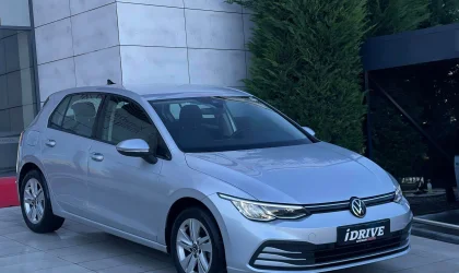 Volkswagen Golf 8  - 2020