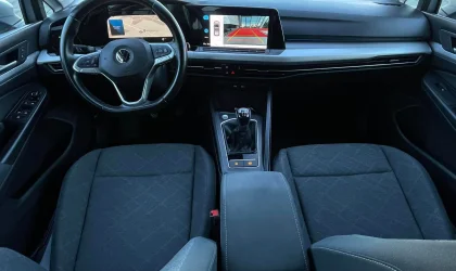 Volkswagen Golf 8  - 2020