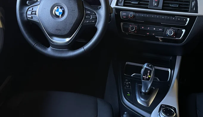 BMW 1 Series  - 2018