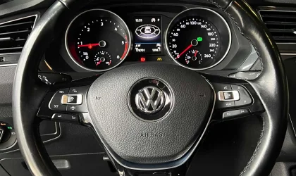 Volkswagen Tiguan  - 2020