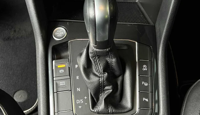 Volkswagen Tiguan  - 2020