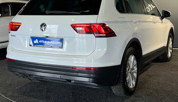Volkswagen Tiguan  - 2020