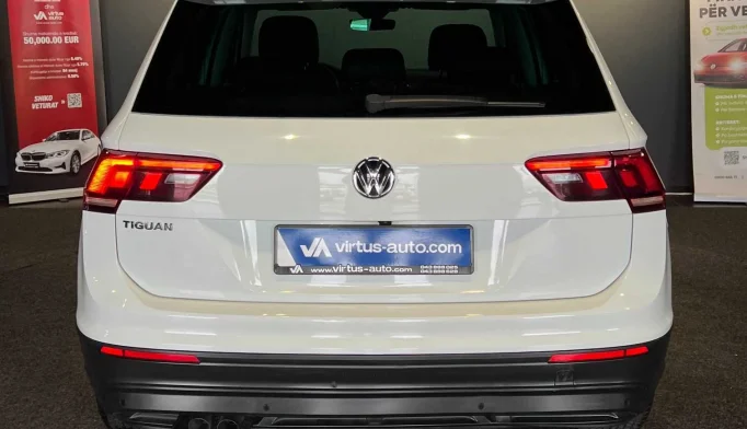 Volkswagen Tiguan  - 2020