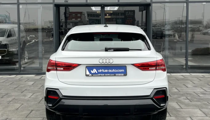 Audi Q3 Sportback  - 2020