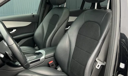Mercedes-Benz GLC  - 2021
