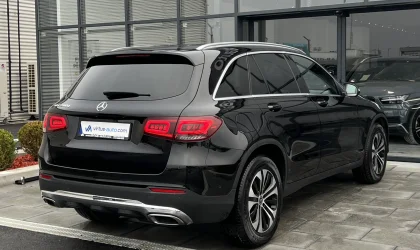 Mercedes-Benz GLC  - 2021