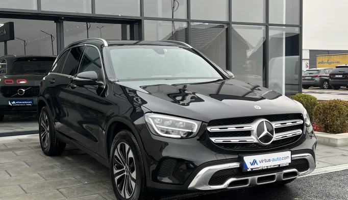 Mercedes-Benz GLC  - 2021