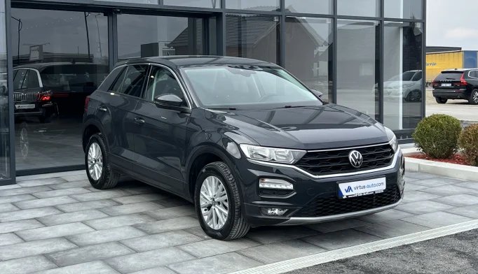 Volkswagen T-Roc  - 2021