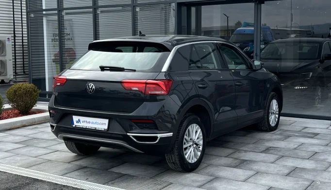 Volkswagen T-Roc  - 2021