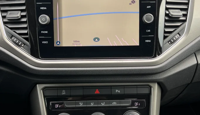 Volkswagen T-Roc  - 2021
