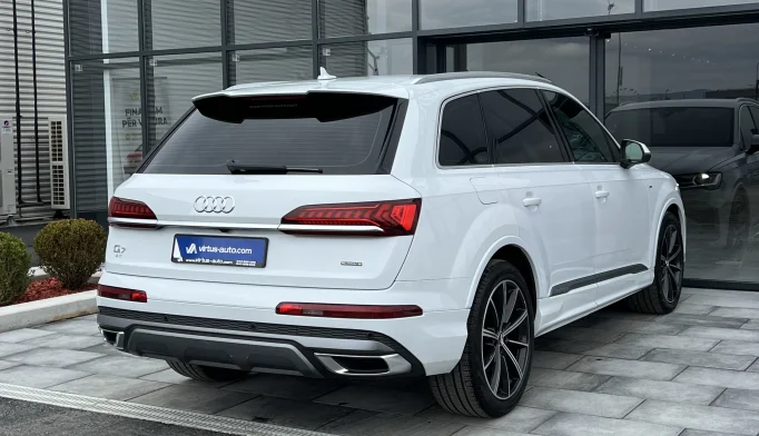Audi Q7  - 2019
