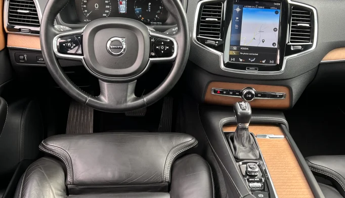 Volvo XC90  - 2016