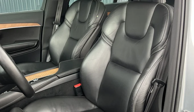 Volvo XC90  - 2016