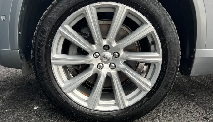 Volvo XC90  - 2016