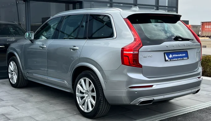 Volvo XC90  - 2016