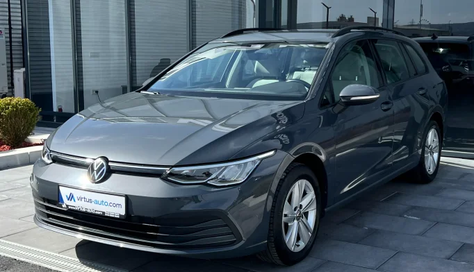 Volkswagen Golf 8  - 2021