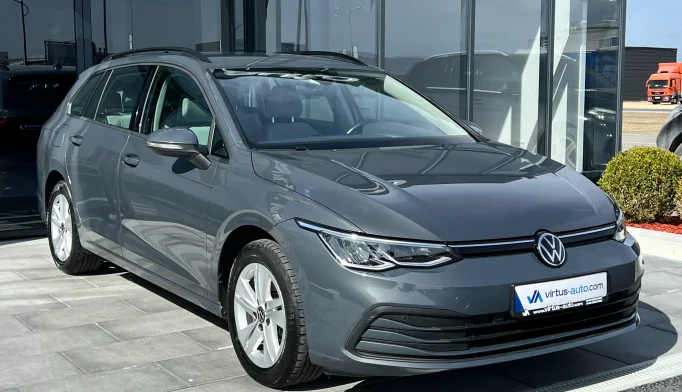 Volkswagen Golf 8  - 2021