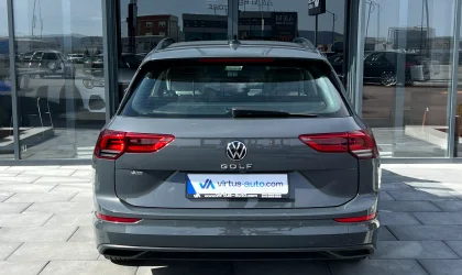 Volkswagen Golf 8  - 2021