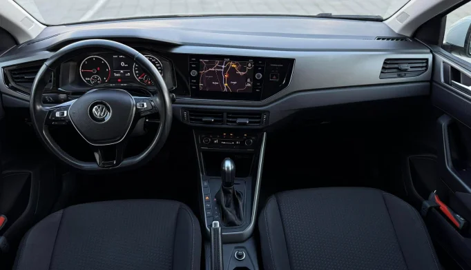 Volkswagen Polo  - 2020