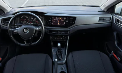 Volkswagen Polo  - 2020