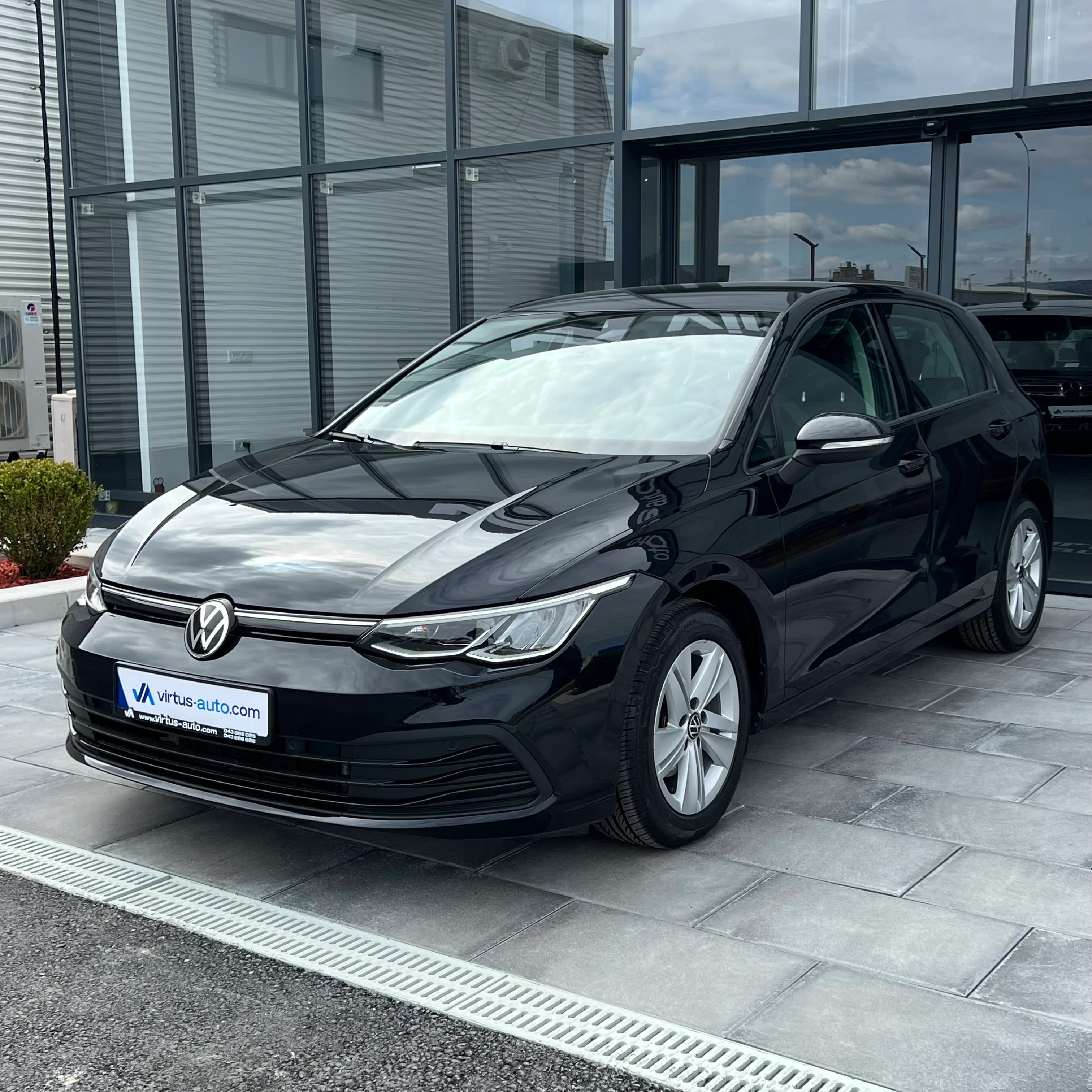 Volkswagen Golf 8