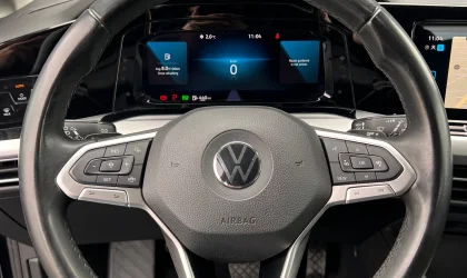 Volkswagen Golf 8  - 2021