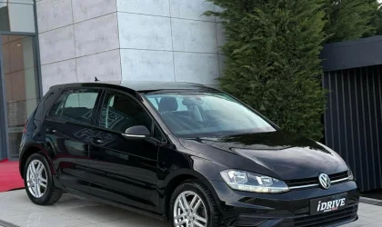 Volkswagen Golf  - 2017
