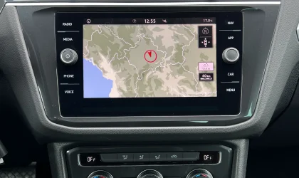 Volkswagen Tiguan  - 2020