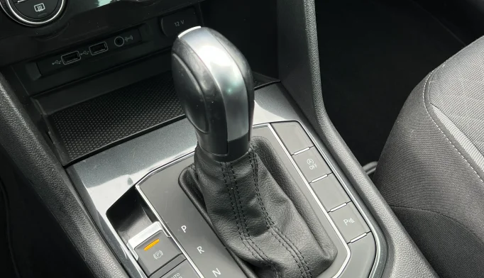 Volkswagen Tiguan  - 2020