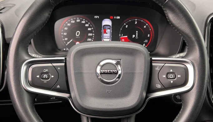 Volvo XC40  - 2019