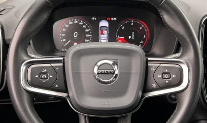 Volvo XC40  - 2019