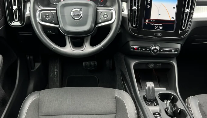 Volvo XC40  - 2019
