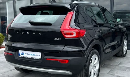 Volvo XC40  - 2019