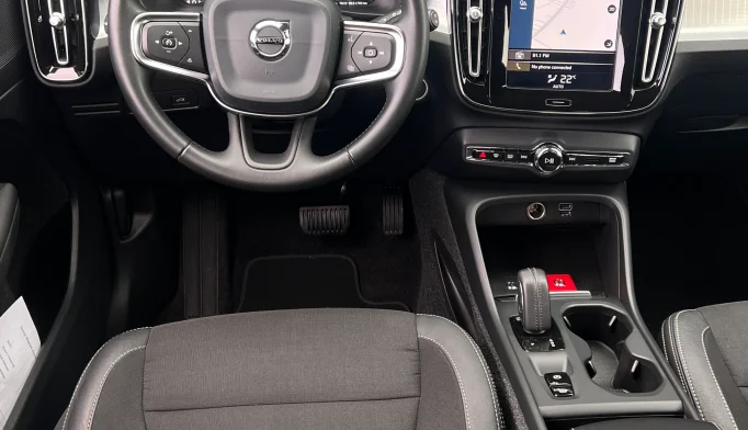 Volvo XC40  - 2019